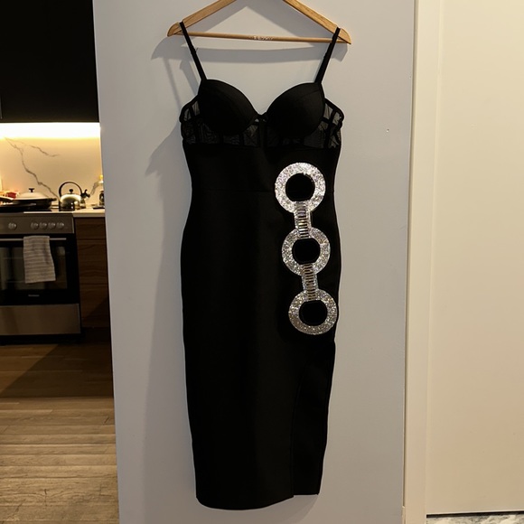 ✨NWT FASHION NOVA Tori Bandage Midi Dress in Size L - Picture 6 of 12